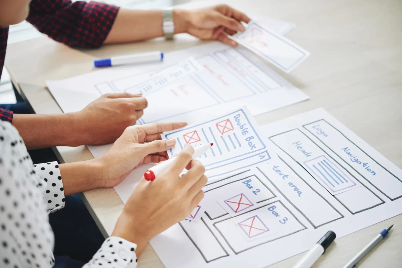 UX designer vs. UI designer. Poznaj różnicę między najpopularniejszymi zawodami w branży IT! 1 UX designer vs. UI designer. Poznaj różnicę między najpopularniejszymi zawodami w branży IT!